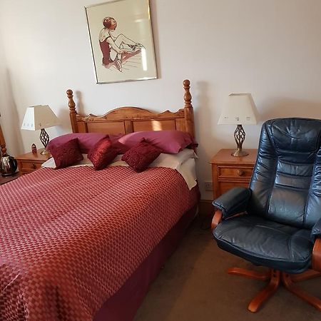 Room @ Jasmine Cottage Bathgate Esterno foto